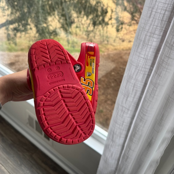 Crocs Boys' Lightning McQueen Clogs 9c - Picture 5 of 5